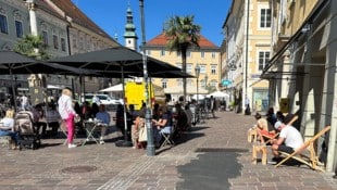Stillos, würdelos, einfach nur billig und stinkend: So wird der Alte Platz in Klagenfurt mit ...