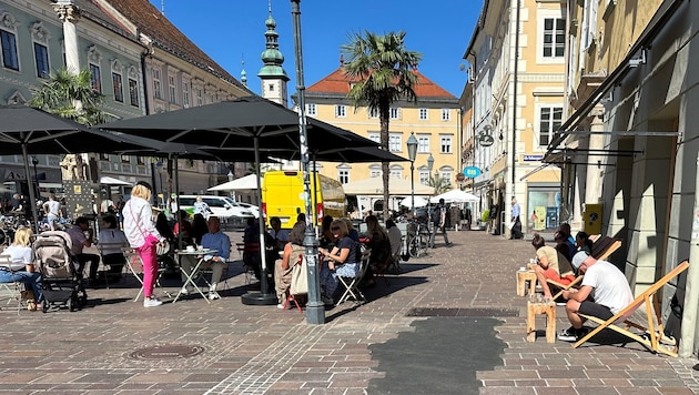 Stillos, würdelos, einfach nur billig und stinkend: So wird der Alte Platz in Klagenfurt mit ...