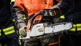 Wieder ist es in Kärnten zu einem schweren, zu einem tödlichen Forstunfall gekommen.