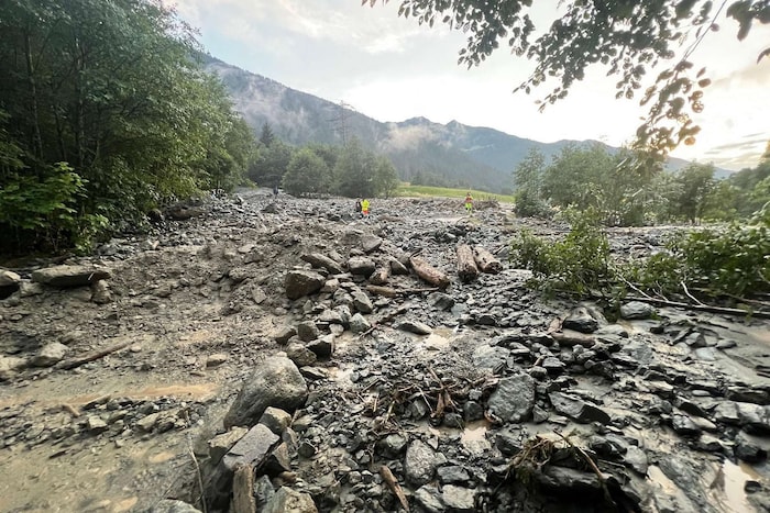 Nach den Regengüssen bot sich ein Bild der Zerstörung.