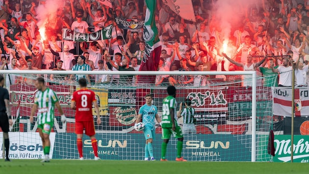 Aus dem Freundschaftsspiel wurde plötzlich ernst.