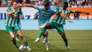 Rapid gastiert in Montenegro.
