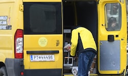 Eine Asiatin als Langfinger: Viele Salzburger warteten vergeblich auf ihre mit Geld gefüllten ...