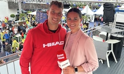 Filip Misolic mit „Krone“-Redakteurin Jasmin Steiner.