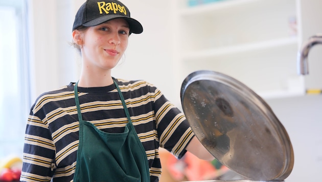 Larissa Em kocht mit Fleisch, verzichtet selbst aber gerne auf tierische Produkte.
