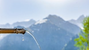 Der Bedarf an Trinkwasser ist im Alpenraum noch gedeckt, wie aus einer mehrjährigen Studie der ...