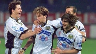 Umjubelt: Jan Pieter Martens rettete Sturm 1999 seinem Siegestor gegen den GAK den Meistertitel.