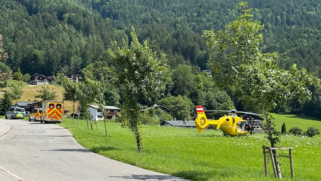 Die Frau wurde ins Salzburger Unfallkrankenhaus geflogen.
