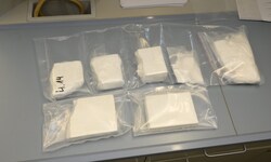 Der Verdächtige soll sich an sichergestelltem Kokain aus dem Asservatenschrank seines ...