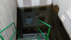 Überschwemmte Keller und Sturmschäden hielten die Feuerwehren im Land auf Trab.