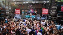 Vollgas mit „Wackelkontakt“: Oimara brachte die Bühne zum Beben.