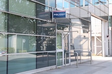 Der Verdächtige soll sich freiwillig bei der Polizeiwache am Linzer Hauptbahnhof gestellt haben.