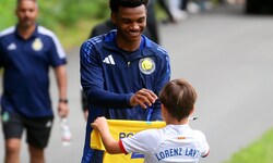 Für die Kleinsten ist das Trainingslager der Saudis ein echtes Highlight.