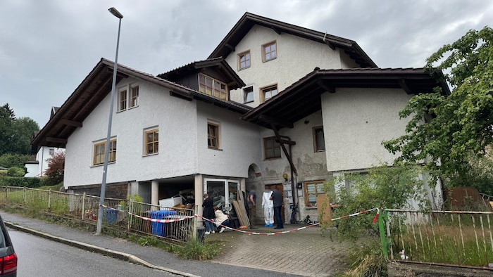 In diesem Haus in Zwiesel war es zu der unvergesslichen Horrortat gekommen.