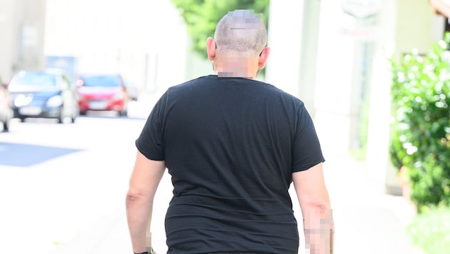 Der Vater erhebt massive Vorwürfe.