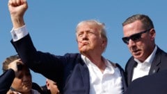 Donald Trump wenige Augenblicke nach den Schüssen