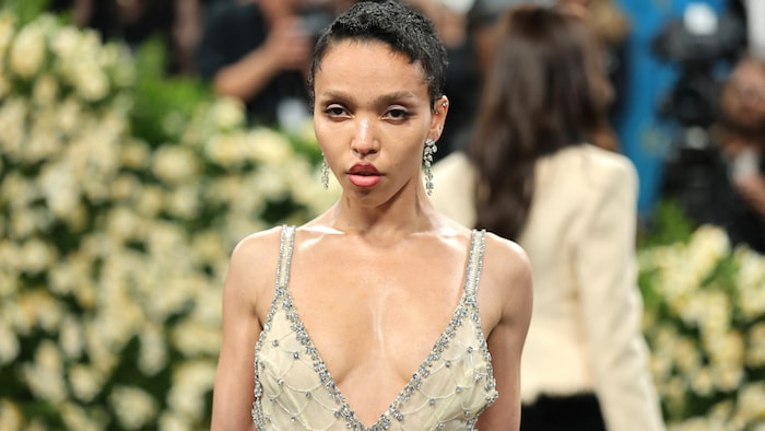 FKA Twigs beschuldigte Shia LaBeouf des Missbrauchs.