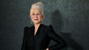 Helen Mirren feiert heute ihren 80. Geburtstag und ist, was die Arbeit angeht, noch immer ...