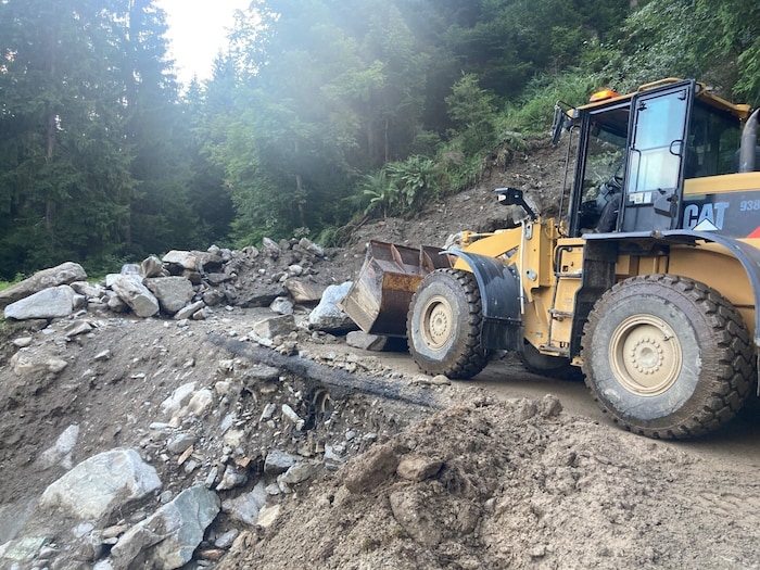Immer wieder tun sich auf der beliebten Ausflugsroute neue Baustellen auf.