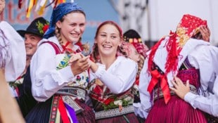 Tracht ist Pflicht am Kirchtag – lesen Sie, was Sie außerdem nicht verpassen dürfen.