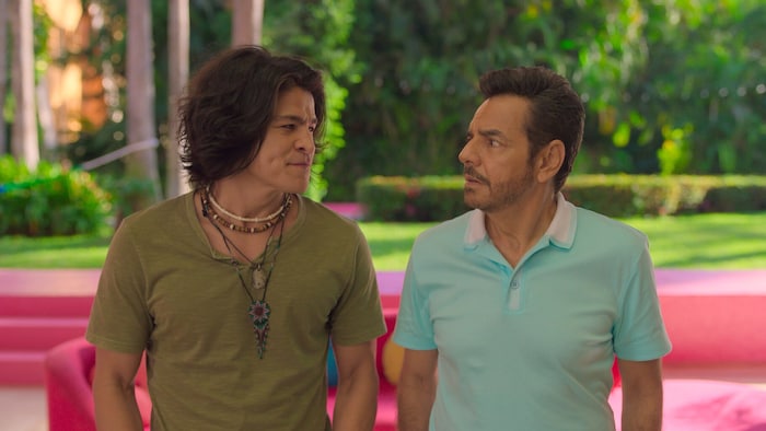 Hier geht die vierte Staffel in die nächste Runde. Eugenio Derbez (re.) als Maximo.