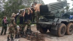 Erst am Mittwoch waren mehrere thailändische Soldaten durch die Explosion von Landminen in der ...