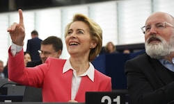 Anzeige gegen EU-Kommission und Ex-Kommisar Frans Timmermans