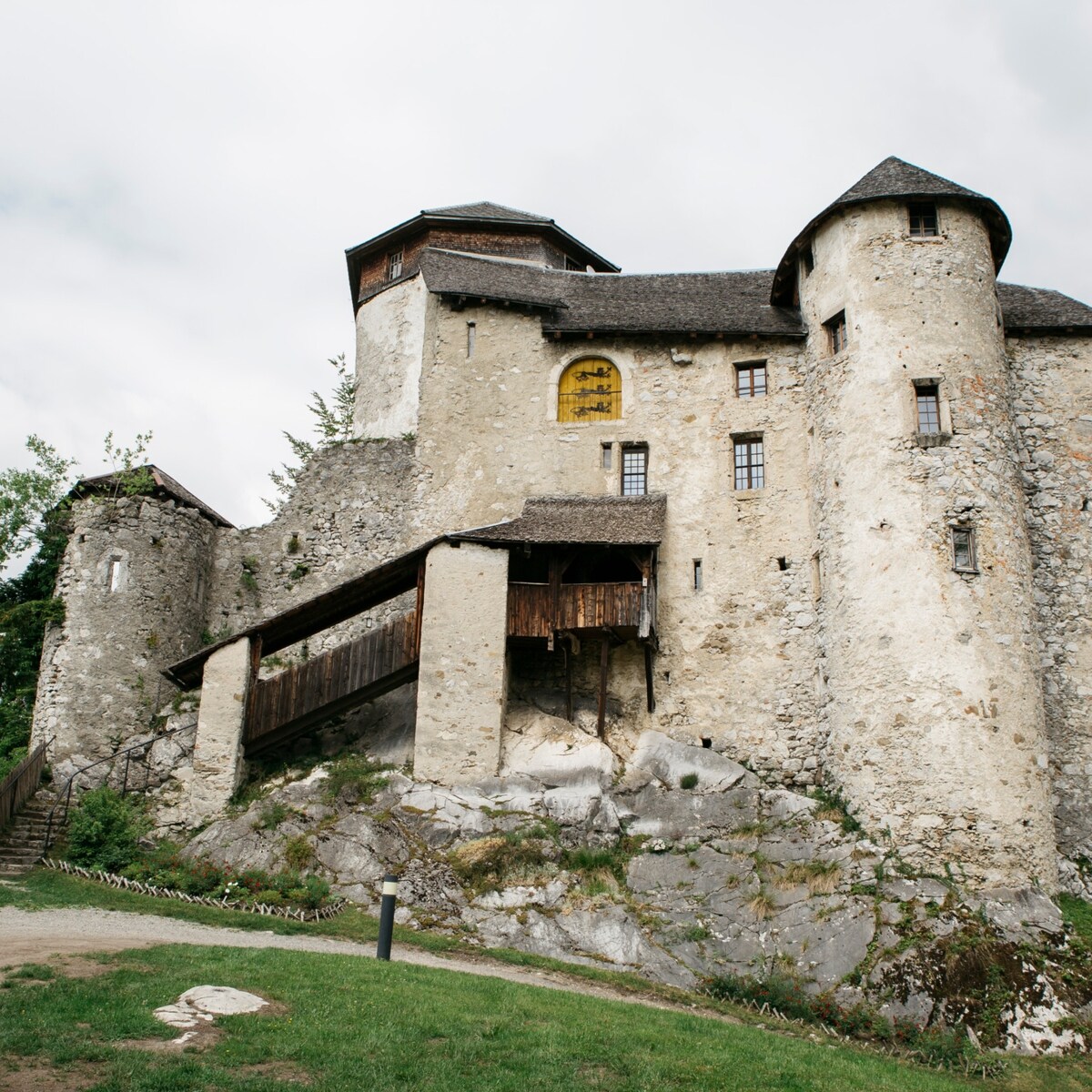 Exklusive Lage - Für Millionäre: Schloss Glopper steht zum Verkauf