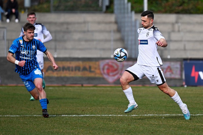 Auch KSC-Knipser Starkl (li.) stand in Amstetten unter Vertrag