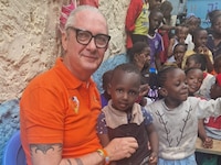 Andreas Pirker hat in Kenia eine Schule und ein Waisenhaus aufgebaut.