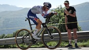Florian Lipowitz erobert die Tour de France auf großem Fuß. 