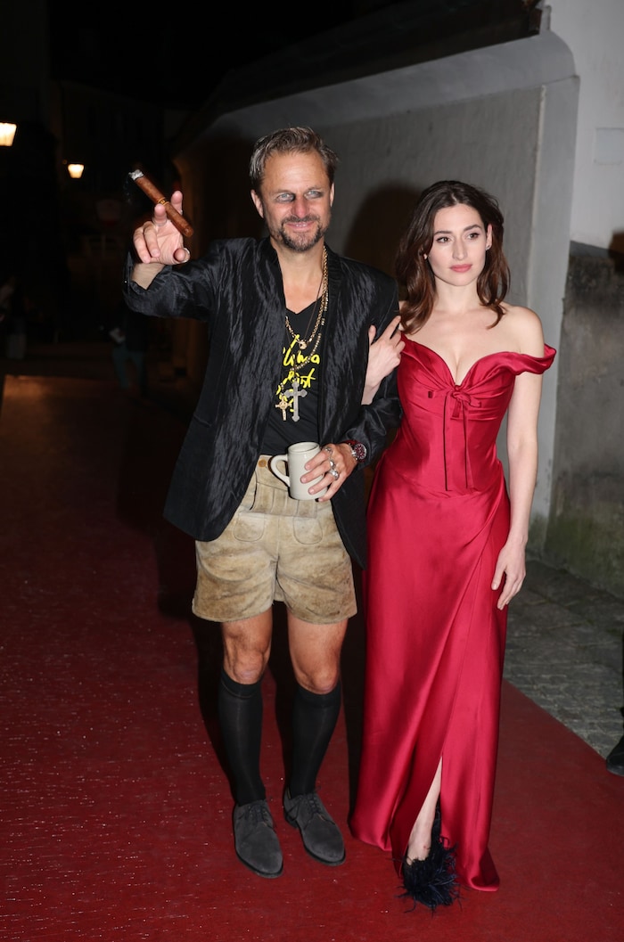 Philipp Hochmair und Deleila Piasko sind mit von der Partie an dem kunstvollen Abend für die ...