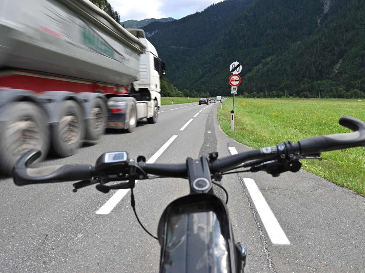 Lavanya manickam uncut