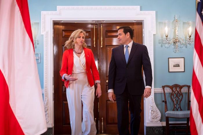 Die österreichische Außenministerin wurde im State Department von Washington im historisch ...