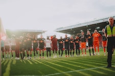 Die Kicker des FC Red Bull Salzburg hatten nach Schlusspfiff in Bergen einiges zu feiern.  