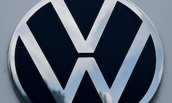 Das operative Konzernergebnis sackte um 29 Prozent auf 3,83 Milliarden Euro ab.