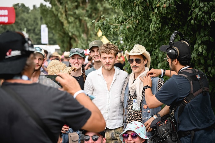 Am Festival mischte sich Ostrowski unter die Besucher, drehte spontan für seine Sendung