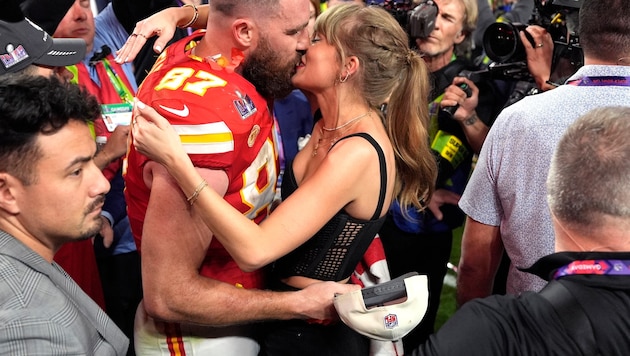 Travis Kelce und Taylor Swift sind so verliebt – und jetzt dürfen es auch die Fans auf Instagram ...