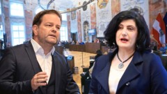 Auch in der Asylpolitik kommen Zeliha Aslan (Grüne) und Markus Abwerzger (FPÖ) auf keinen grünen ...