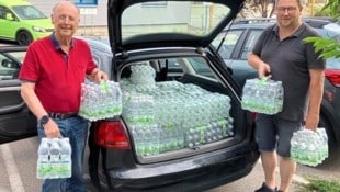 Egon Englisch (links) packte in Poysdorf an, wenn es um wichtige Themen ging. Nun legt er sein ...