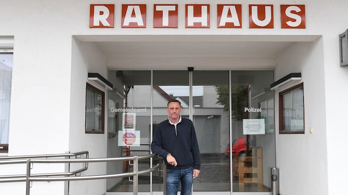 Bürgermeister Andreas Kacsits (ÖVP) steht massiv unter Druck. Der schwere Vorwurf: nicht ...