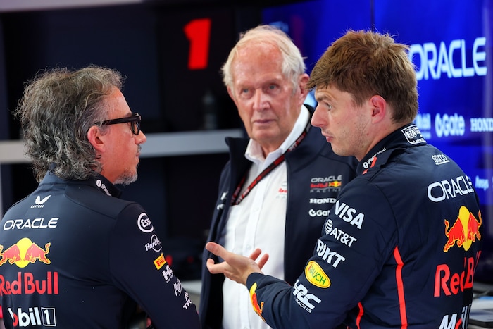 Laurent Mekies, Helmut Marko und Max Verstappen