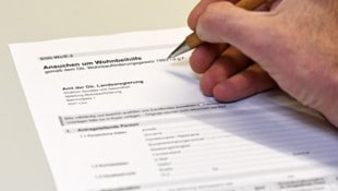 Wer – wie hier – um Wohnbeihilfe ansuchen darf, hängt von den Einkom- mensgrenzen ab.