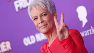 Jamie Lee Curtis hat eine klare Meinung zu Beauty-OPs. Sie ist der Meinung: „Generationen von ...