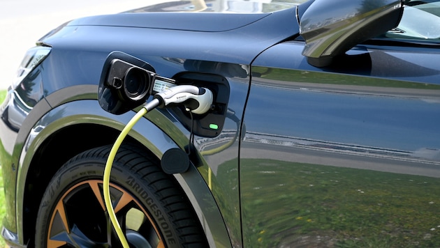 Im ersten Halbjahr 2025 wurden weltweit fast 6 Millionen Elektroautos neu zugelassen. Der Markt ...