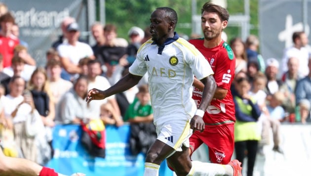 Sadio Mane (links) war in Saalfelden der größte Star am Platz.