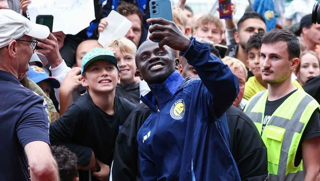 Sadio Mane ließ kaum Fan-Wünsche unerfüllt.