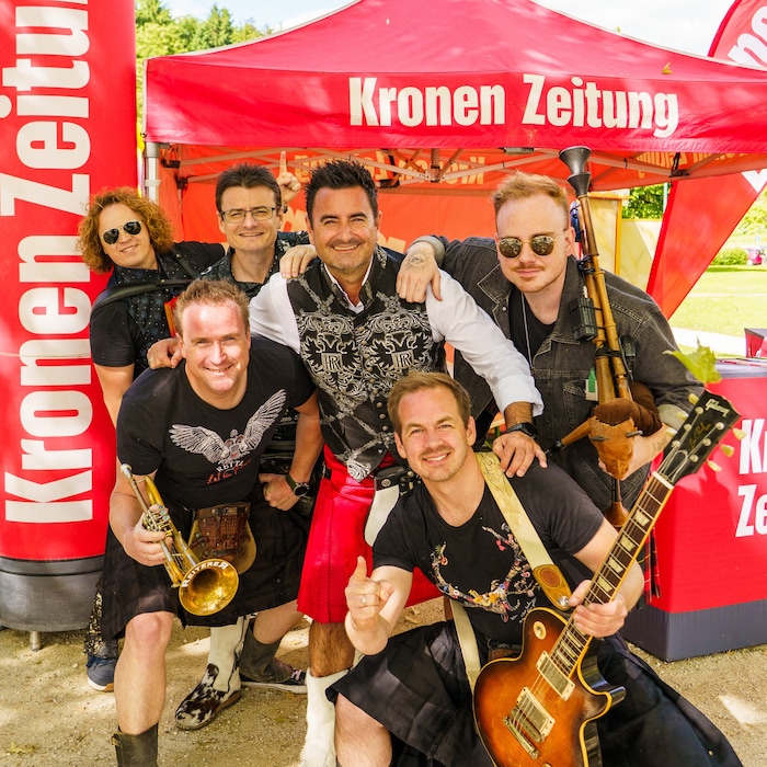 Die Lauser und die „Krone“ – seit jeher ein sympathisches Miteinander. Hier beim beliebten ...