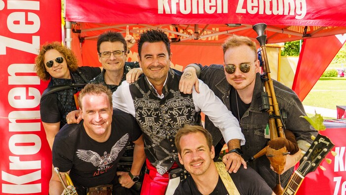 Die Lauser und die „Krone“ – seit jeher ein sympathisches Miteinander. Hier beim beliebten ...