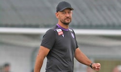 Austria-Trainer Stpehan Helm war nicht zum Lachen zumute.